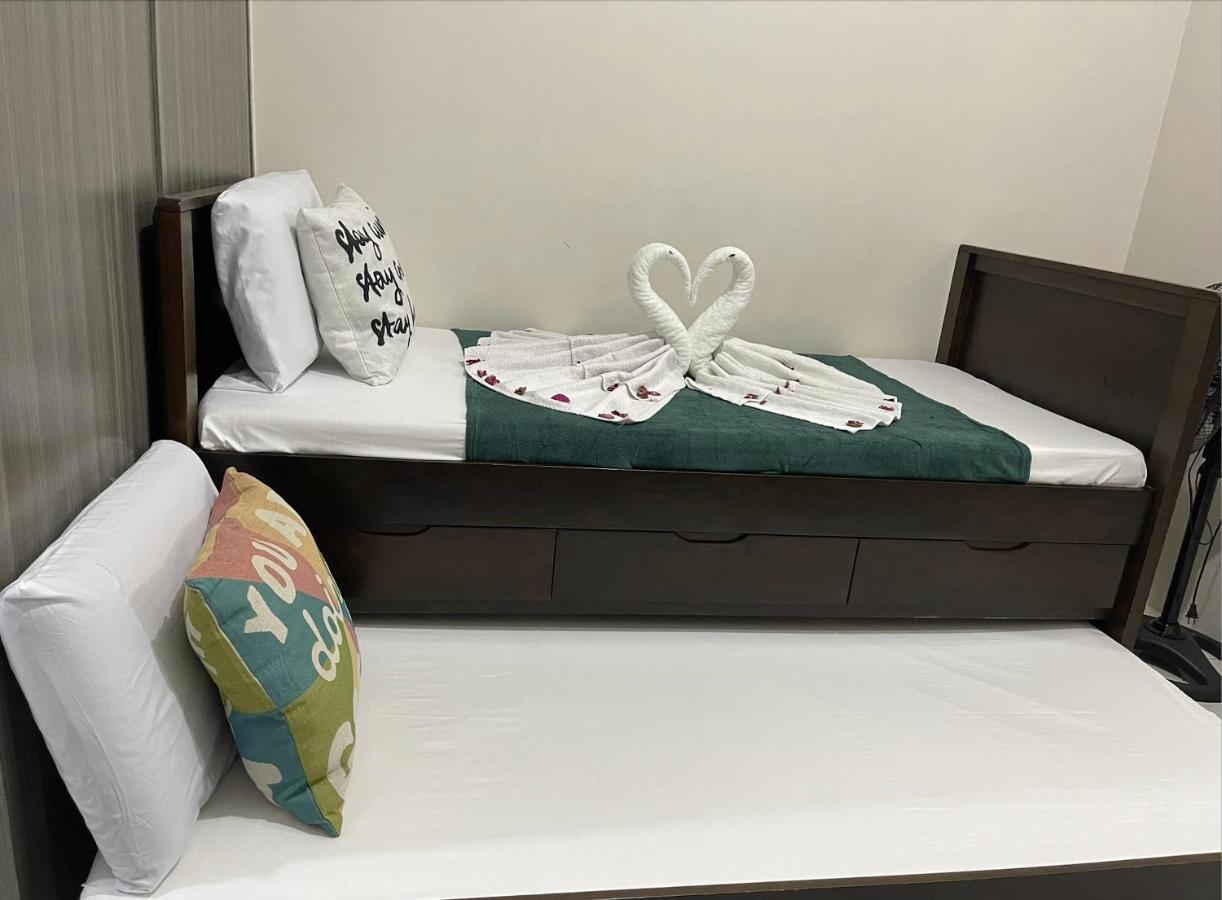 Green Residences 1 Bedroom Condotel in Metro Manila Free Breakfast for 2 Buitenkant foto