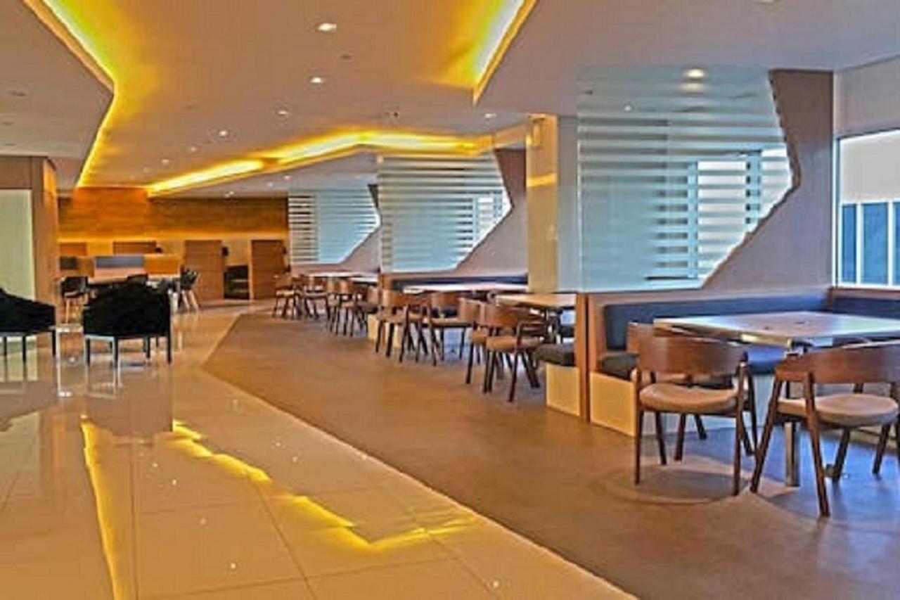 Green Residences 1 Bedroom Condotel in Metro Manila Free Breakfast for 2 Buitenkant foto