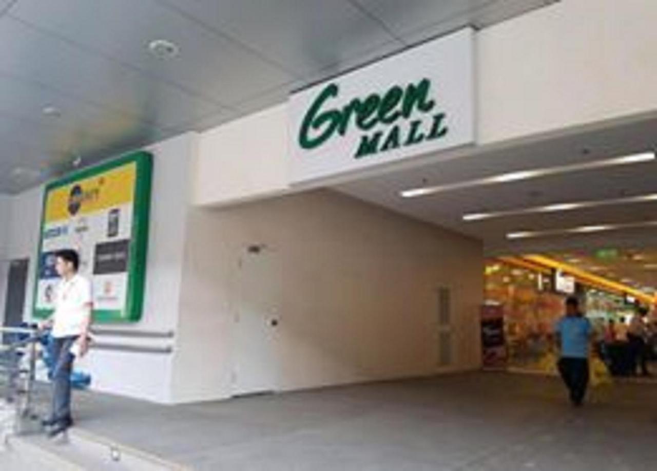 Green Residences 1 Bedroom Condotel in Metro Manila Free Breakfast for 2 Buitenkant foto