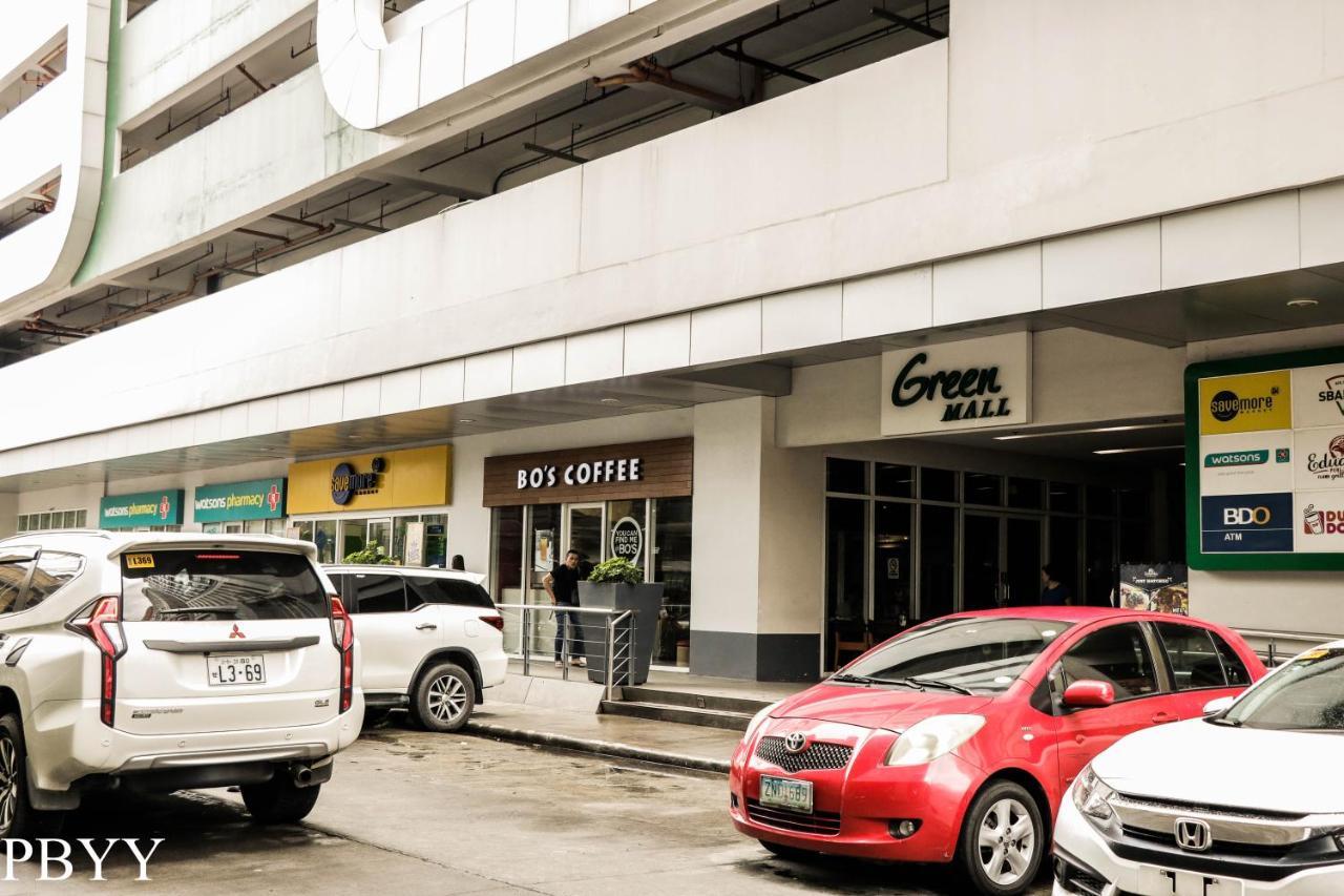 Green Residences 1 Bedroom Condotel in Metro Manila Free Breakfast for 2 Buitenkant foto