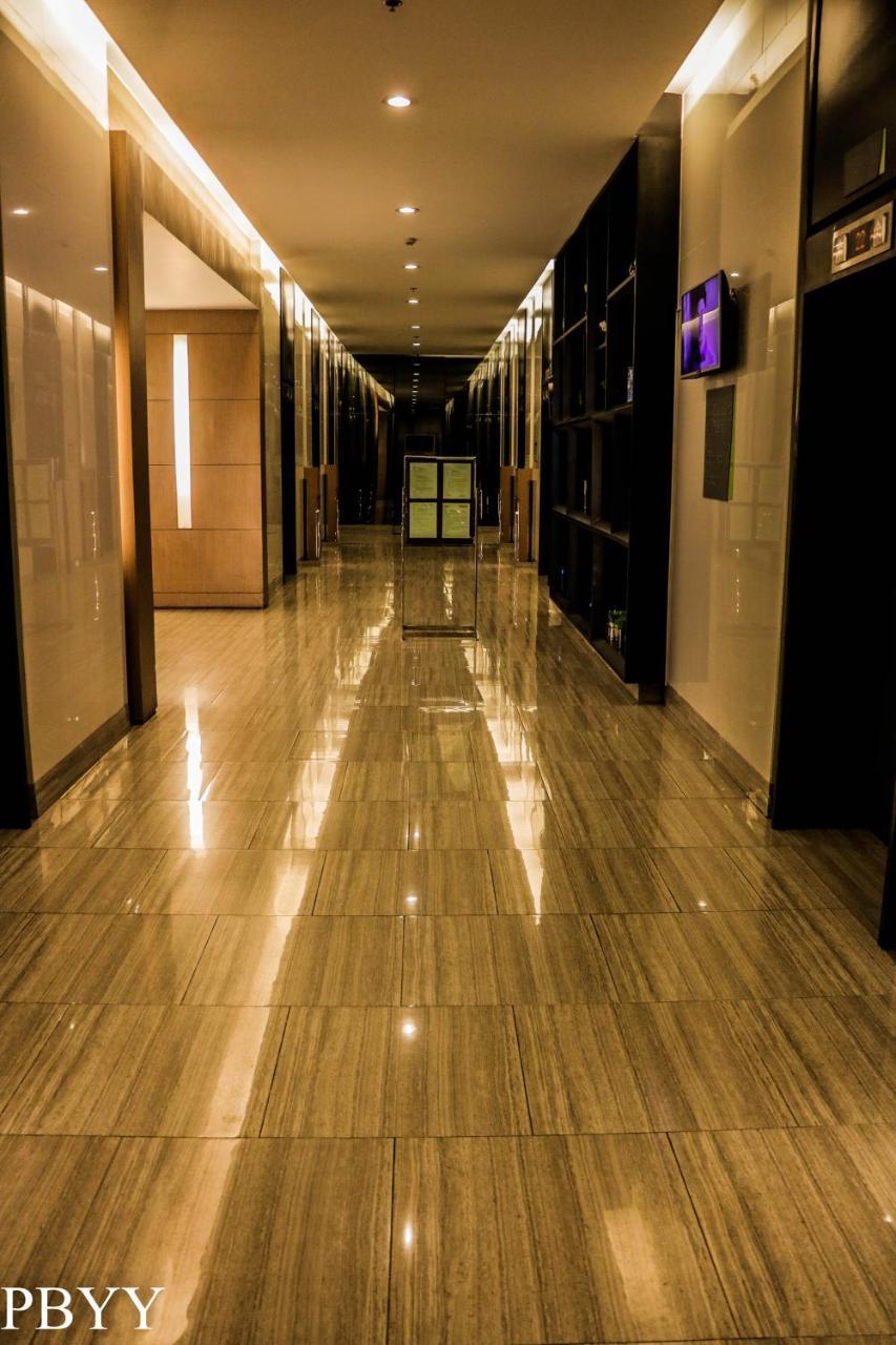 Green Residences 1 Bedroom Condotel in Metro Manila Free Breakfast for 2 Buitenkant foto